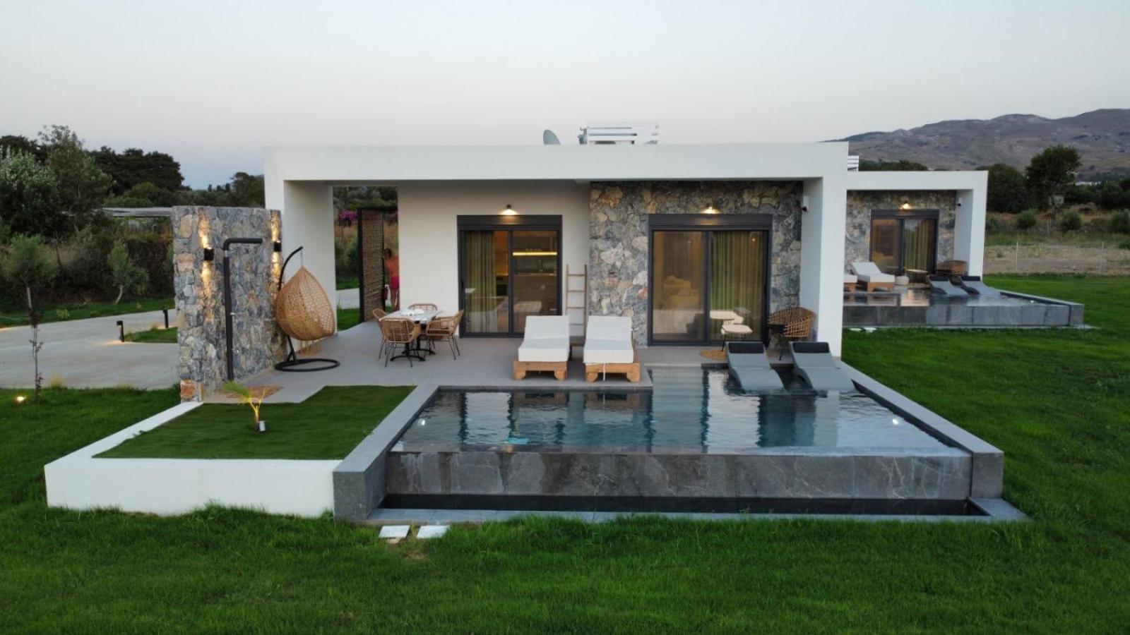 Aphrodite Luxury *