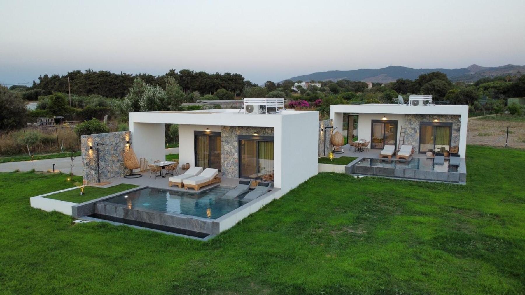Aphrodite Luxury Villa *