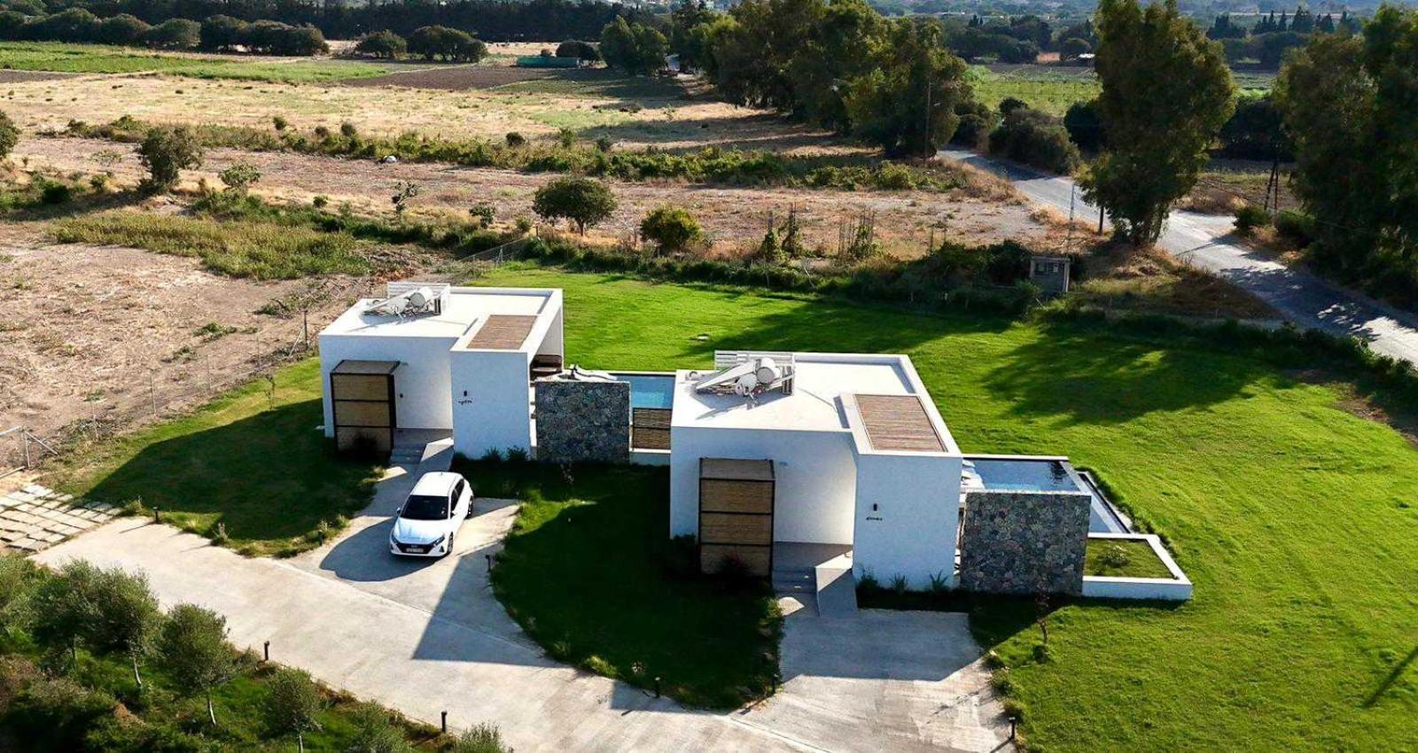 Aphrodite Luxury